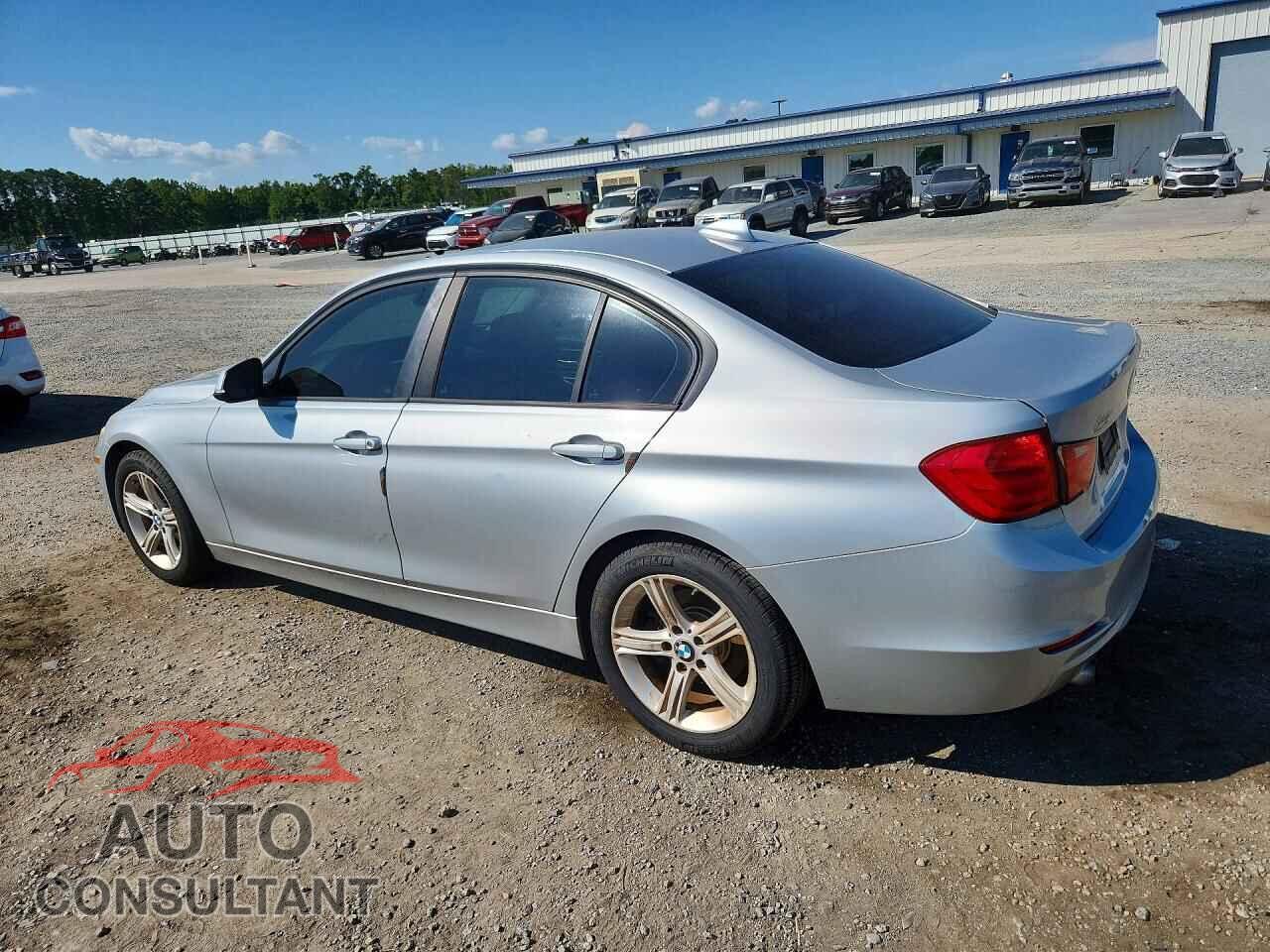 BMW 3 SERIES 2013 - WBA3B1C53DF461598