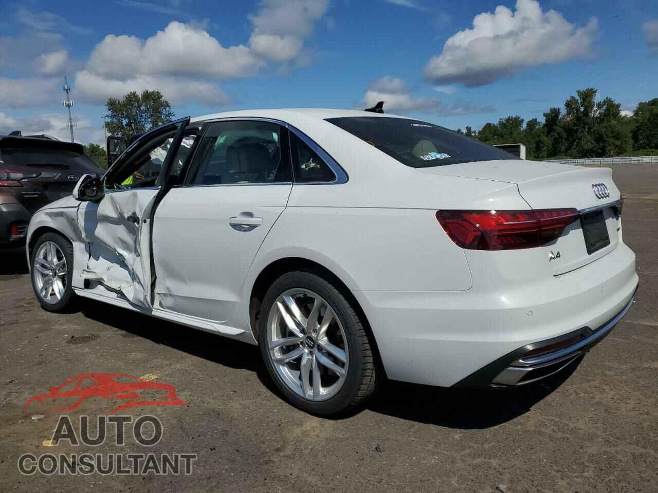 AUDI A4 2021 - WAUDAAF41MN006085