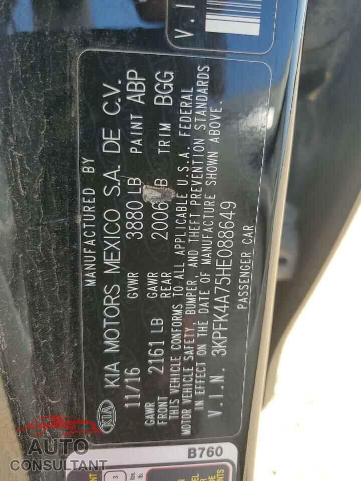 KIA FORTE 2017 - 3KPFK4A75HE088649