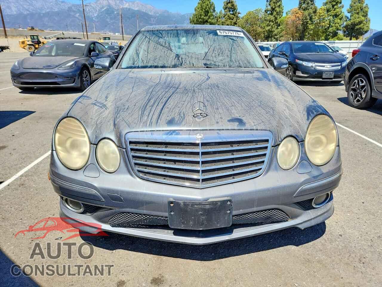 MERCEDES-BENZ E-CLASS 2009 - WDBUF56X99B390095