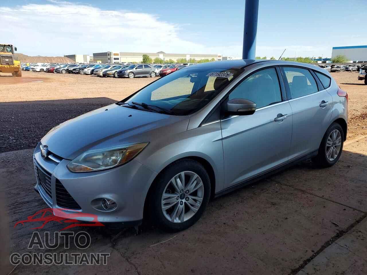 FORD FOCUS 2012 - 1FAHP3M20CL470341