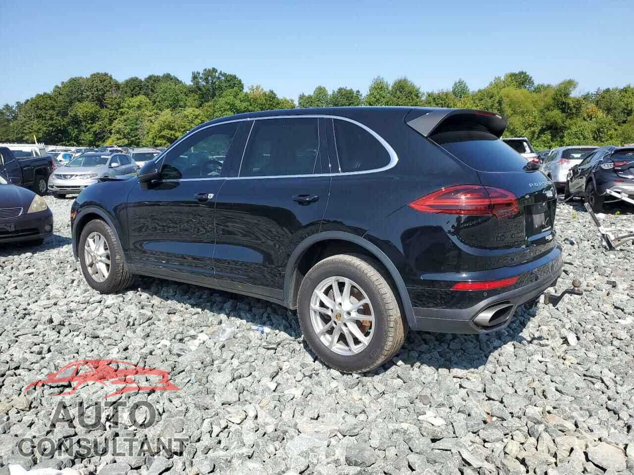 PORSCHE CAYENNE 2016 - WP1AA2A23GKA11861