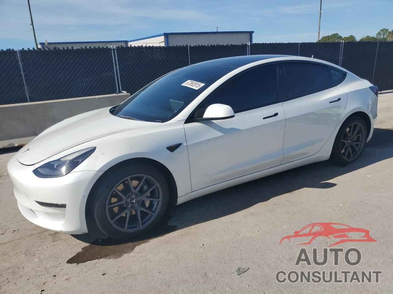 TESLA MODEL 3 2021 - 5YJ3E1EA7MF093452