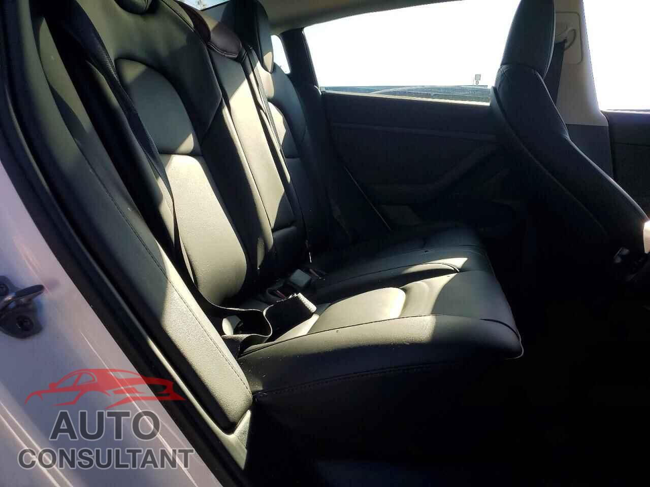 TESLA MODEL 3 2023 - 5YJ3E1EA8PF502983