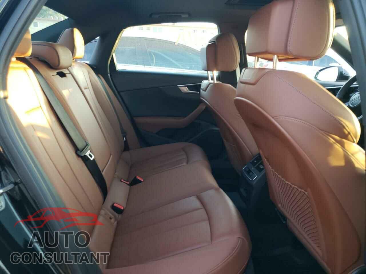 AUDI A4 2021 - WAUDAAF45MA030784