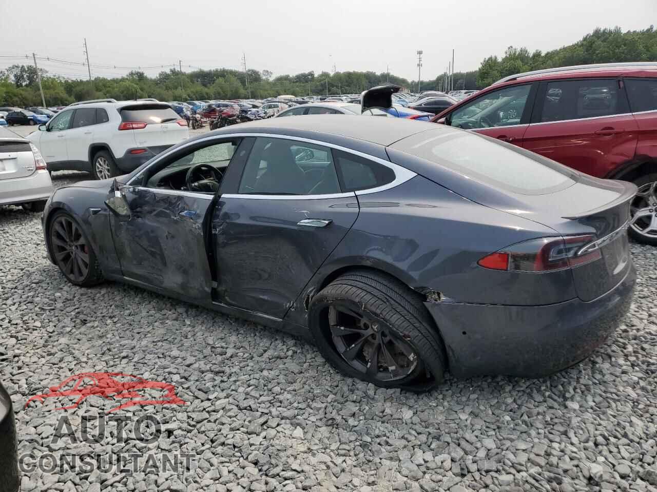TESLA MODEL S 2019 - 5YJSA1E40KF335528