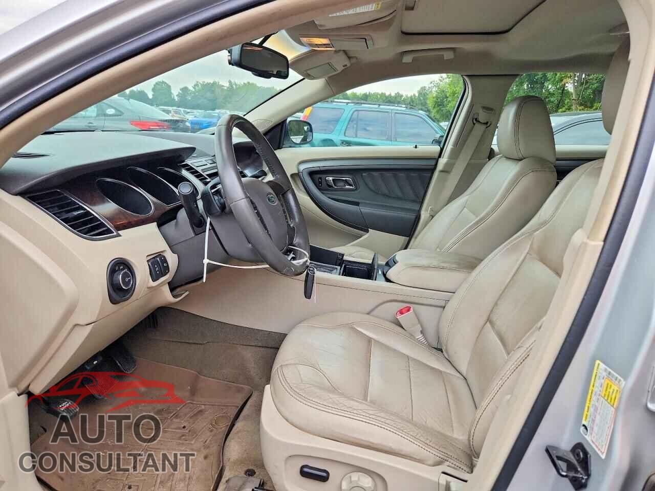 FORD TAURUS 2012 - 1FAHP2EW1CG107213