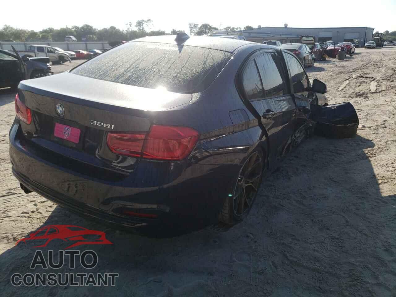 BMW 3 SERIES 2016 - WBA8E9G57GNU29382