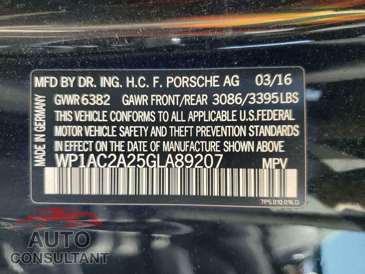 PORSCHE CAYENNE 2016 - WP1AC2A25GLA89207