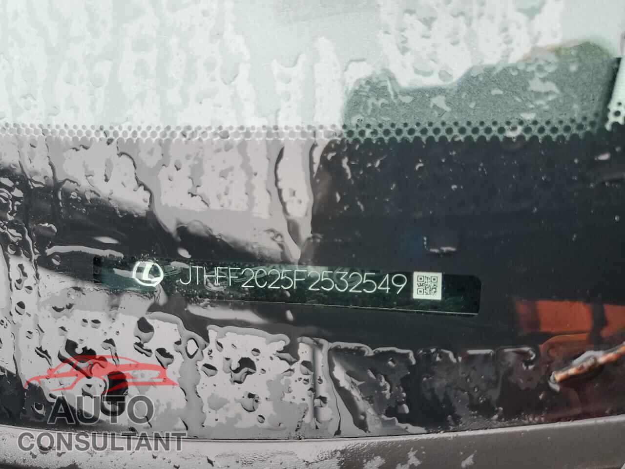 LEXUS IS 2015 - JTHFF2C25F2532549