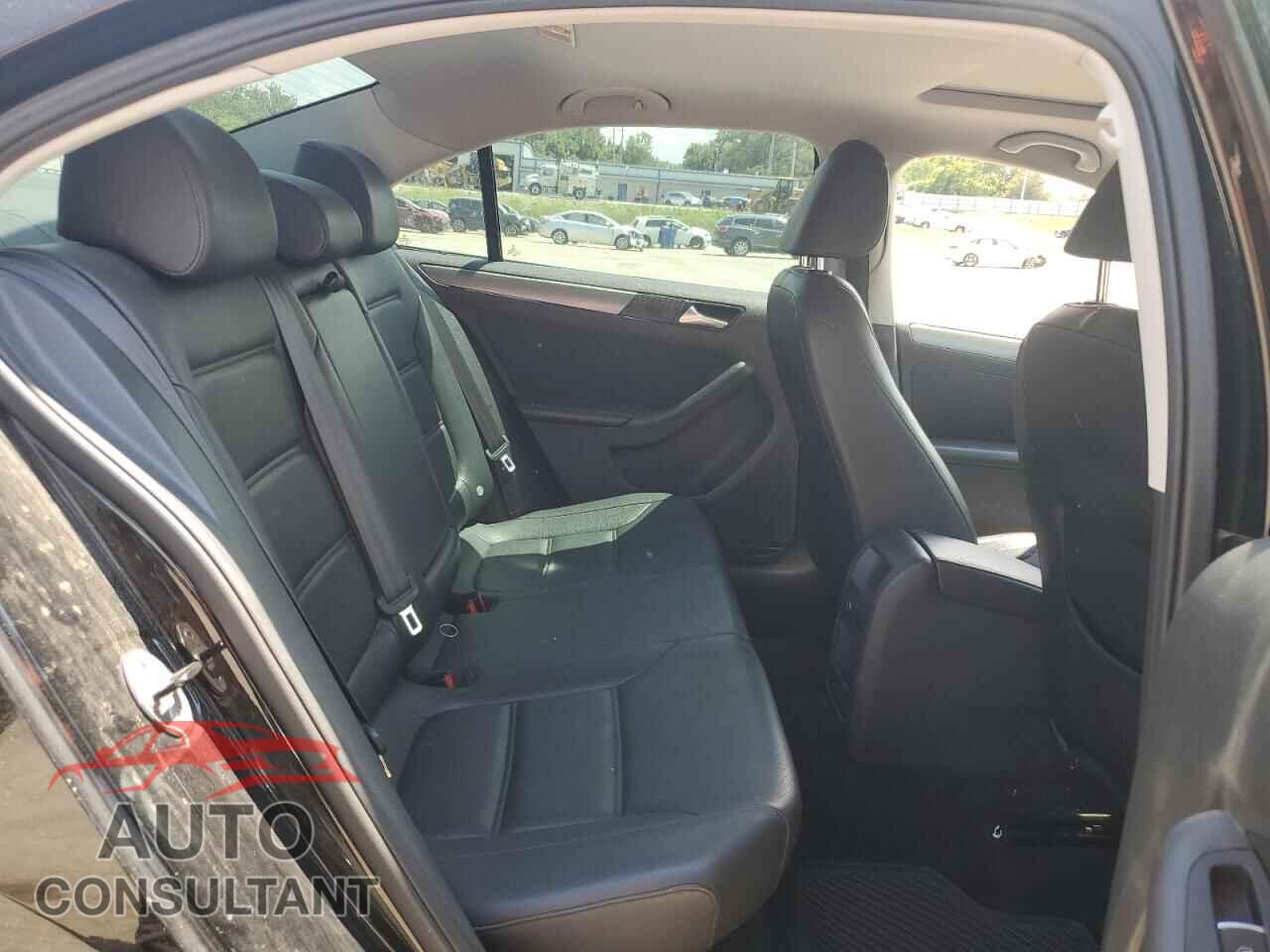 VOLKSWAGEN JETTA 2014 - 3VWLL7AJ1EM307747