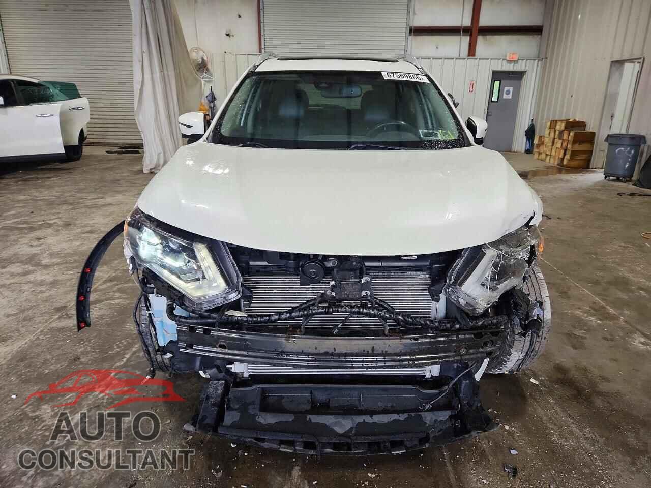 NISSAN ROGUE 2017 - 5N1AT2MV8HC830714