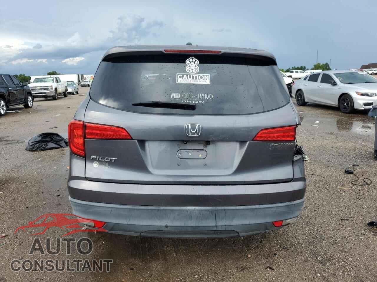 HONDA PILOT 2016 - 5FNYF5H57GB032129