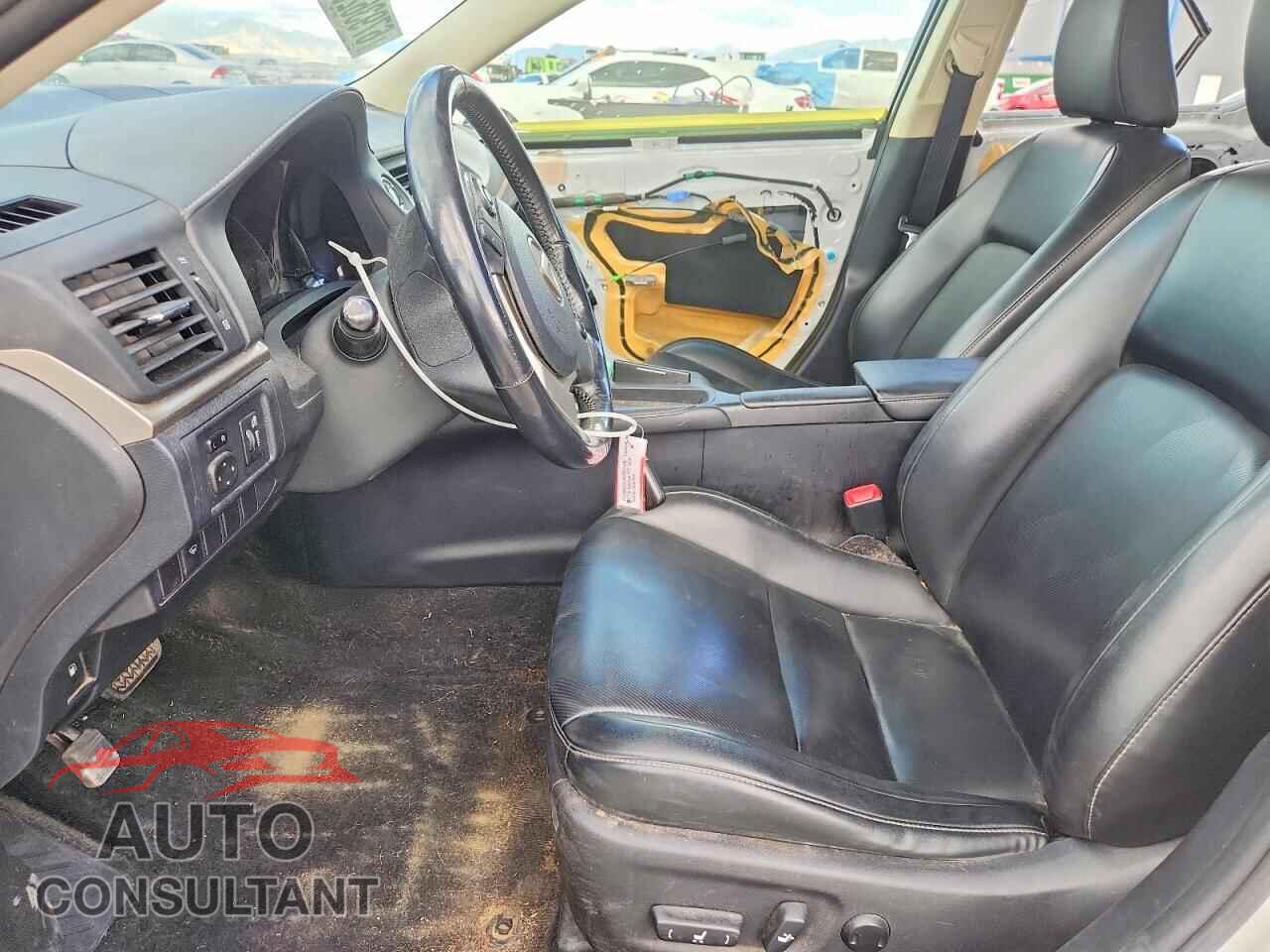 LEXUS CT 200 2015 - JTHKD5BH6F2245281