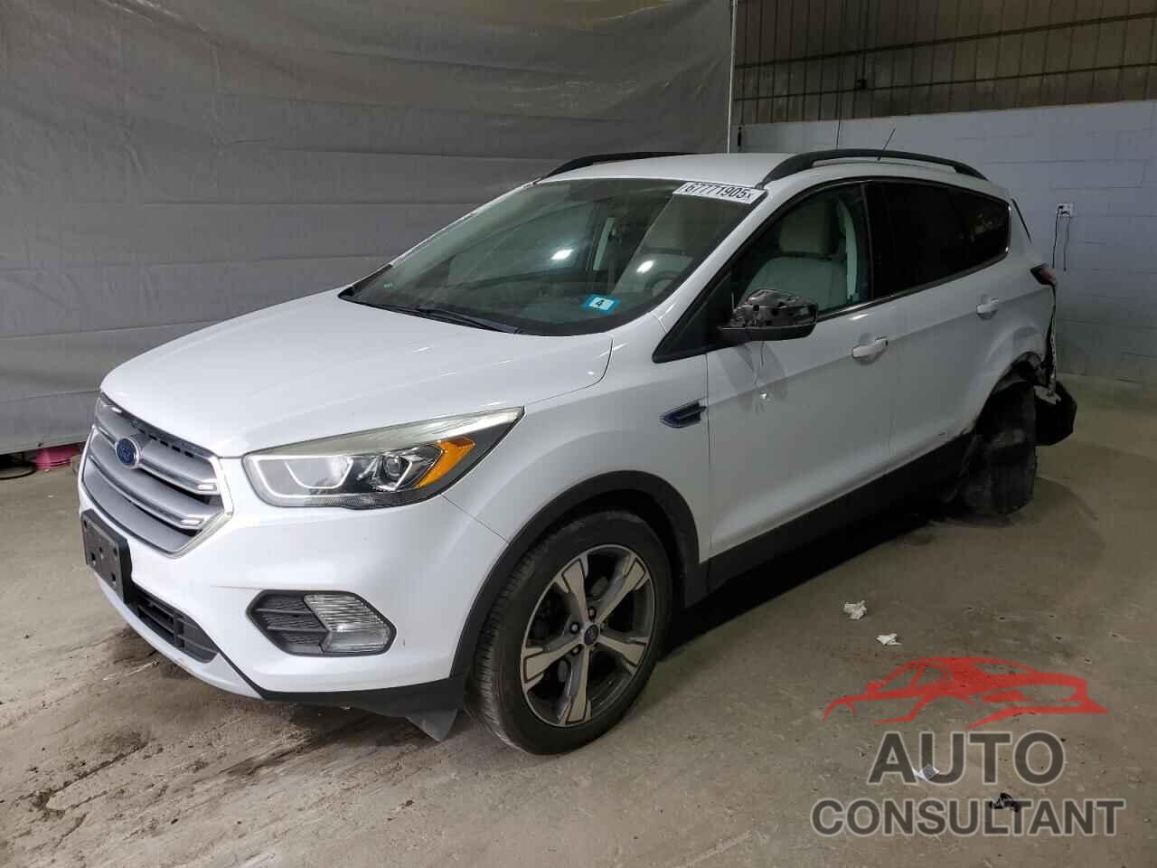 FORD ESCAPE 2017 - 1FMCU9GD5HUD14046