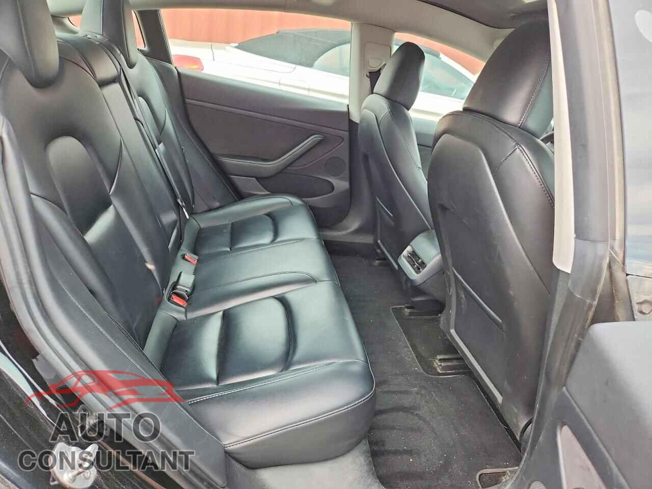 TESLA MODEL 3 2023 - LRW3E1FA8PC899782