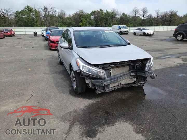 KIA FORTE 2017 - 3KPFK4A79HE053127