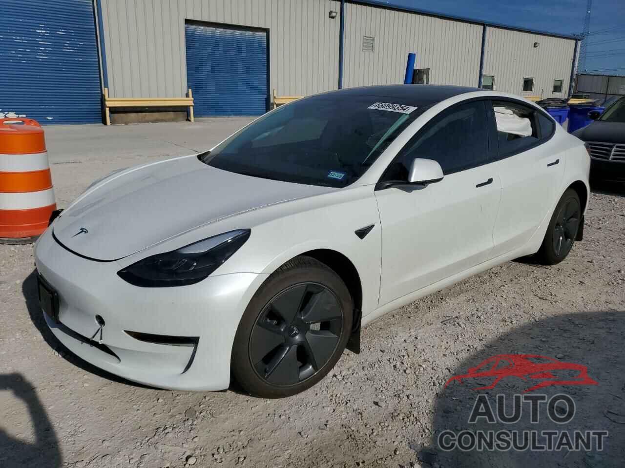 TESLA MODEL 3 2023 - 5YJ3E1EAXPF491372