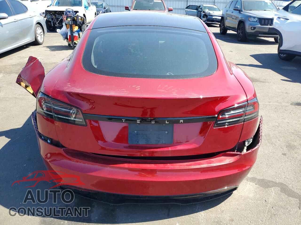 TESLA MODEL S 2023 - 5YJSA1E55PF525924