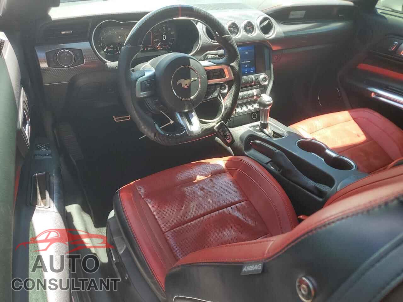 FORD MUSTANG 2019 - 1FA6P8CF2K5184793