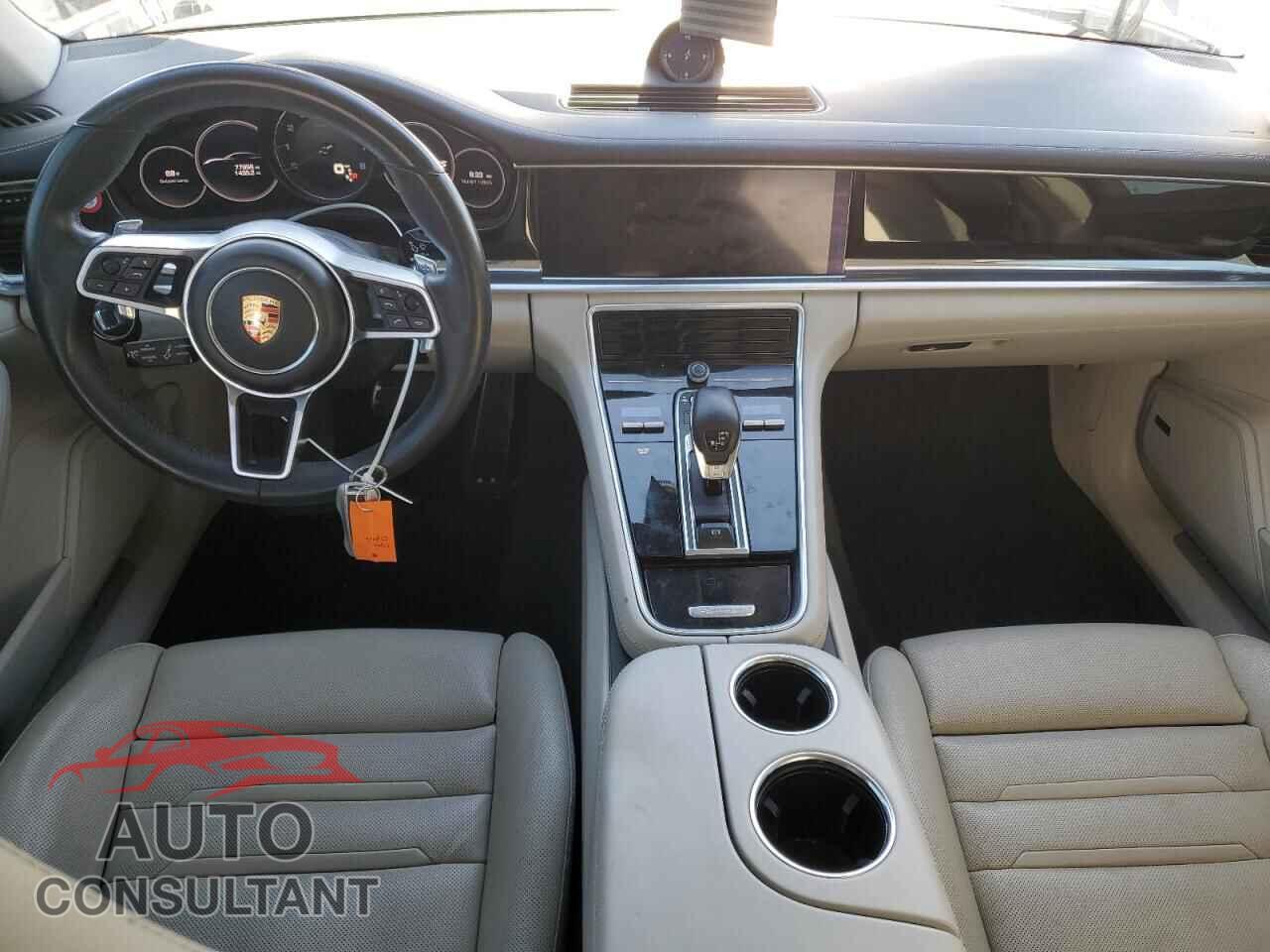 PORSCHE PANAMERA 2018 - WP0AB2A79JL135371