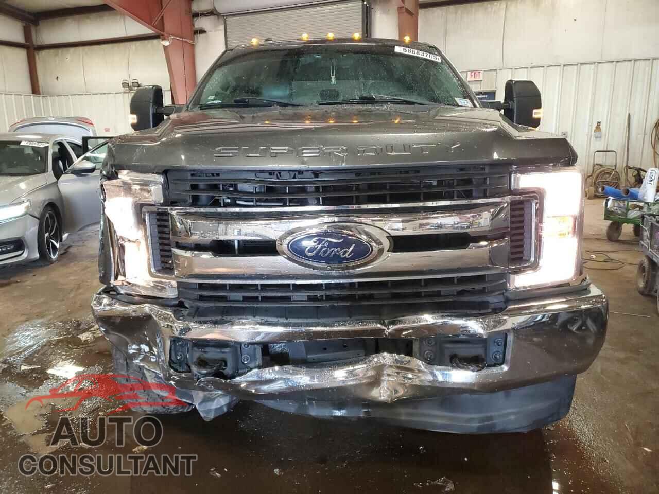 FORD F350 2017 - 1FT8W3B68HEE12010