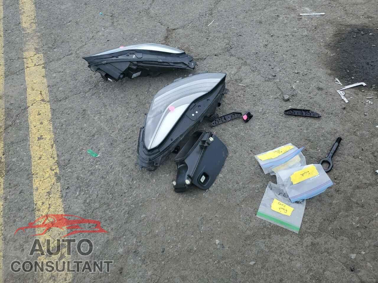 TESLA MODEL 3 2021 - 5YJ3E1EC4MF050320