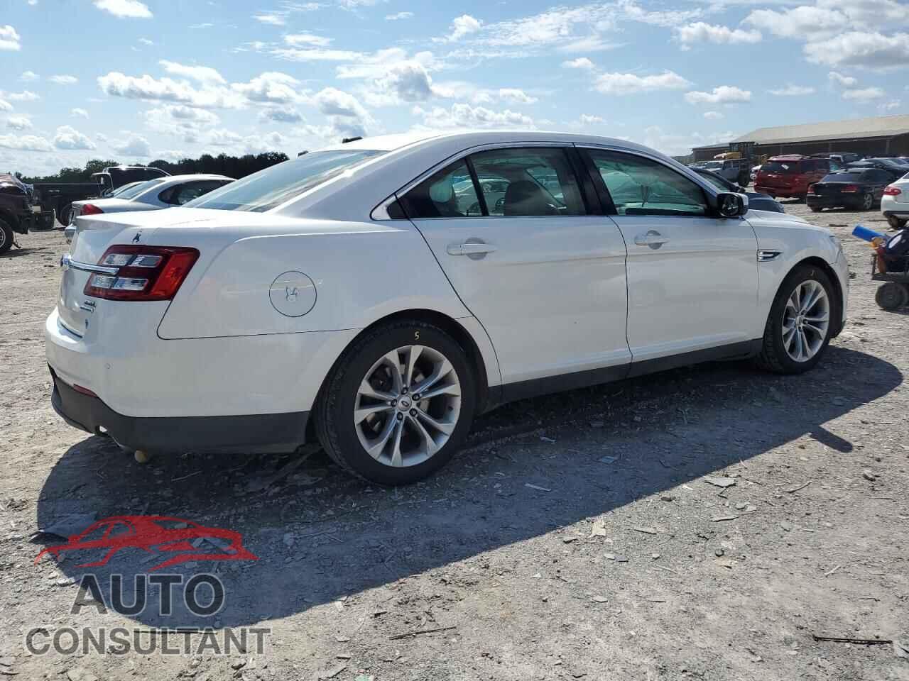 FORD TAURUS 2013 - 1FAHP2E86DG206015
