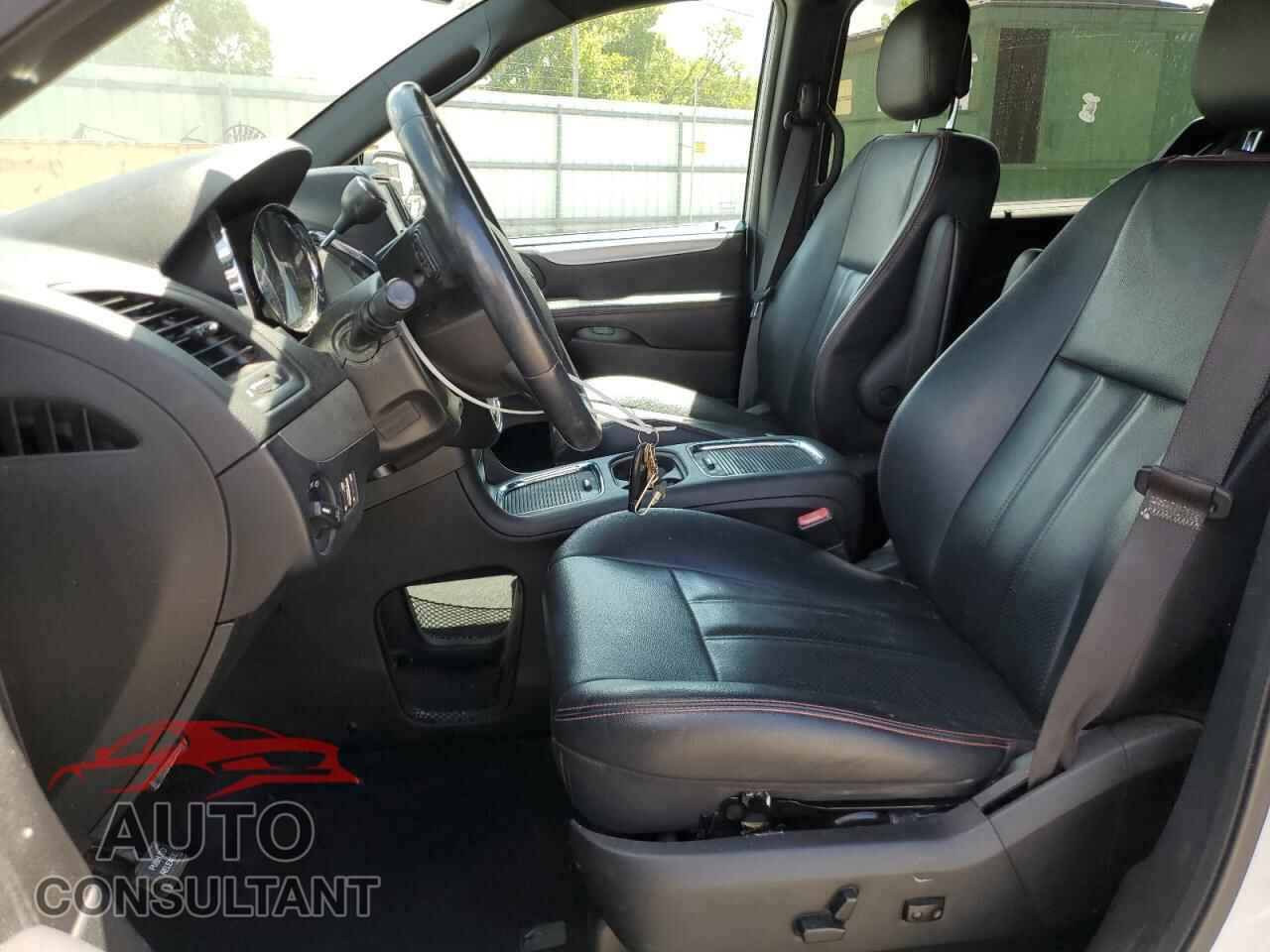 DODGE CARAVAN 2017 - 2C4RDGEG2HR714904