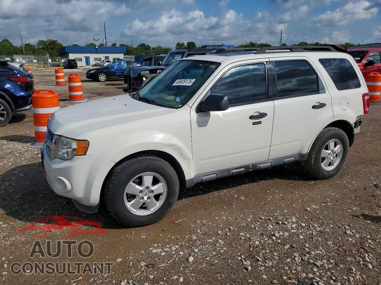 FORD ESCAPE 2011 - 1FMCU0D79BKA77946