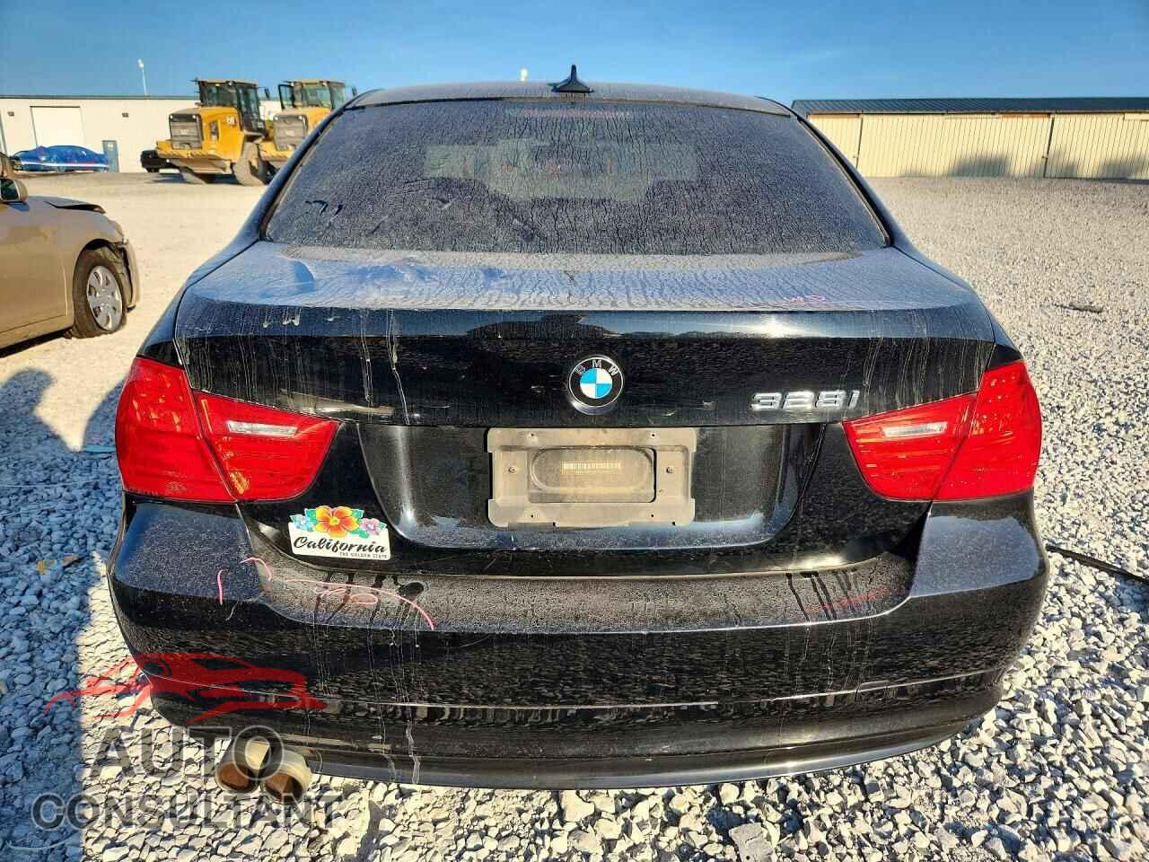 BMW 3 SERIES 2011 - WBAPH5G55BNM80416