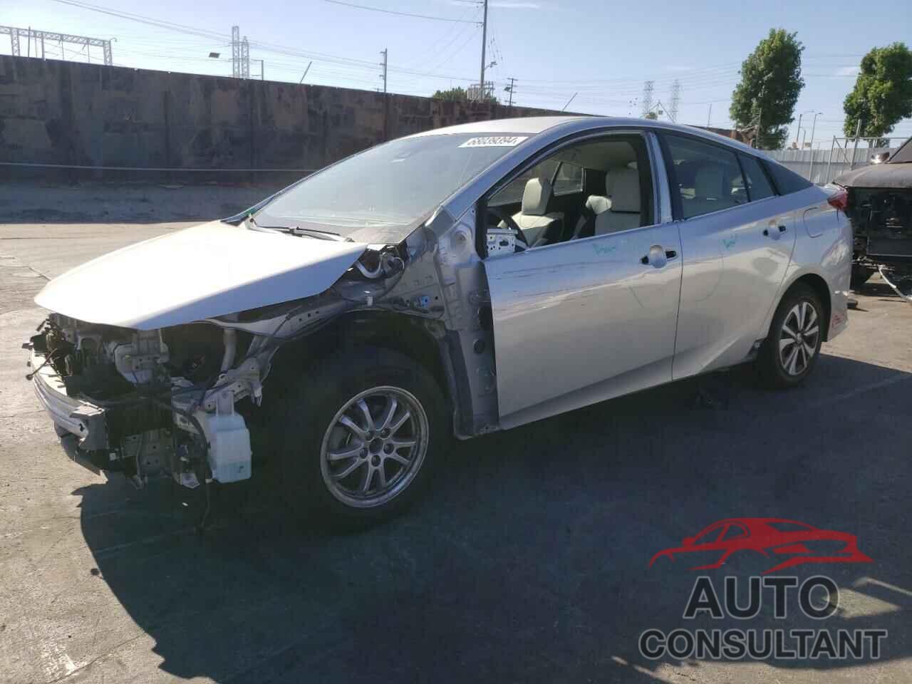 TOYOTA PRIUS 2017 - JTDKARFP0H3004400