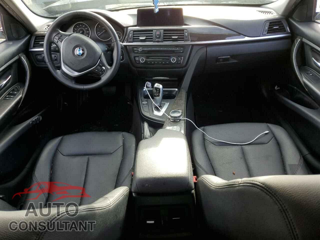 BMW 3 SERIES 2015 - WBA3A5G52FNS82000