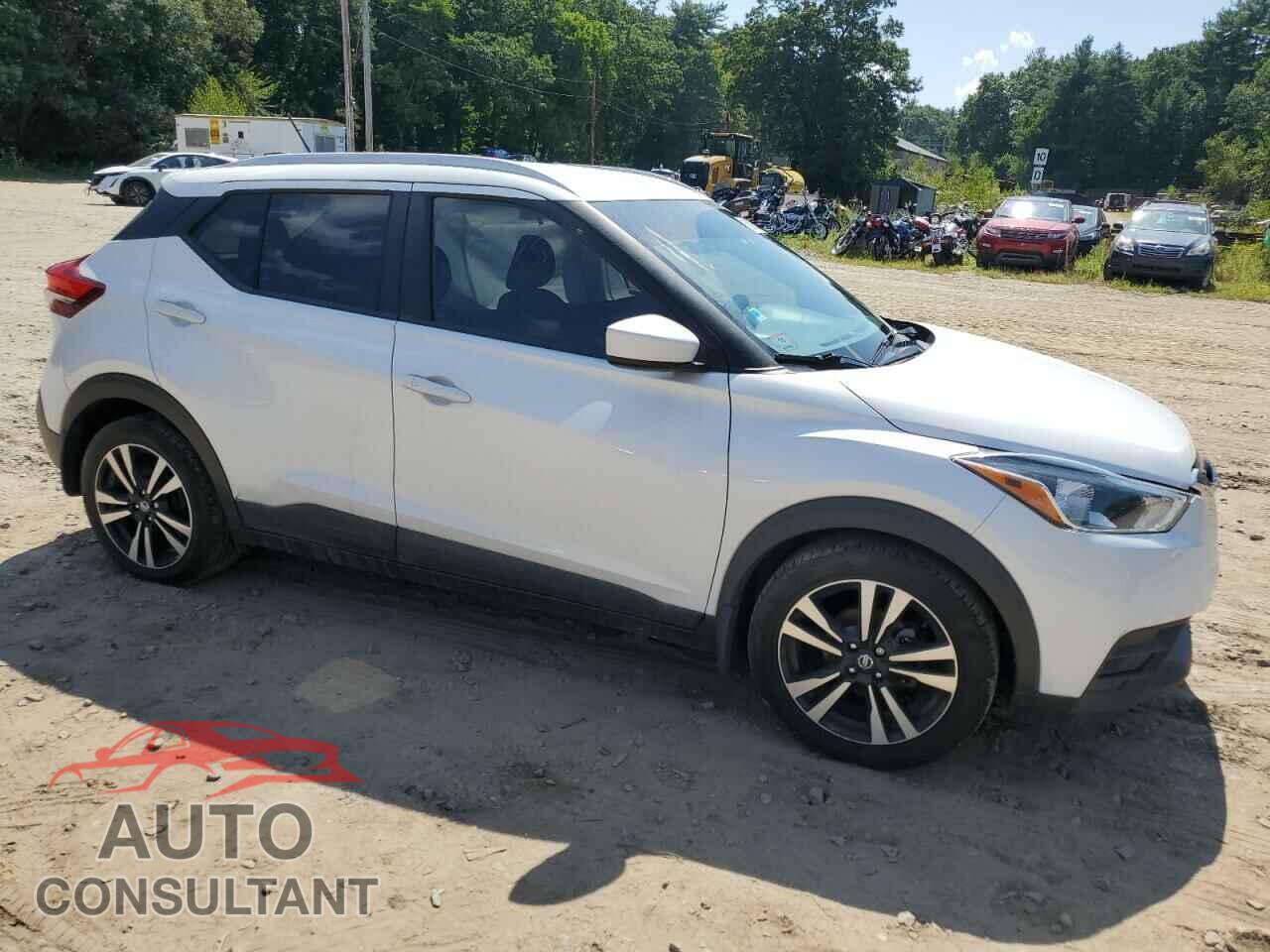 NISSAN KICKS 2019 - 3N1CP5CU3KL471475