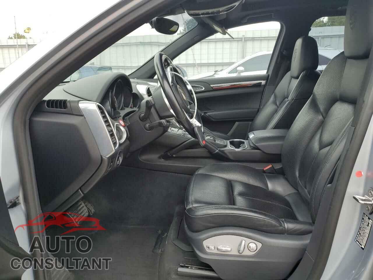 PORSCHE CAYENNE 2017 - WP1AA2A27HKA88346