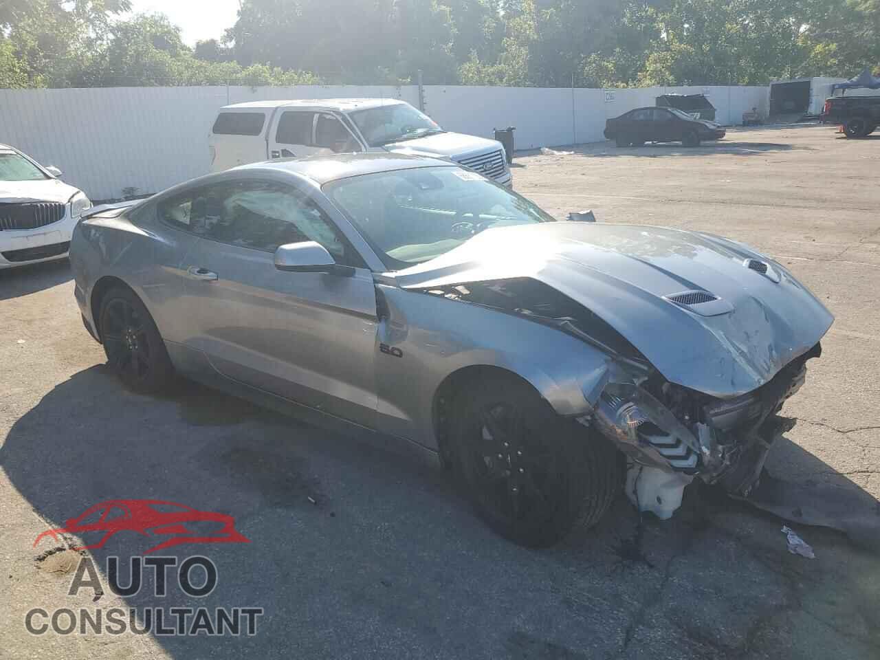 FORD MUSTANG 2020 - 1FA6P8CF7L5142931