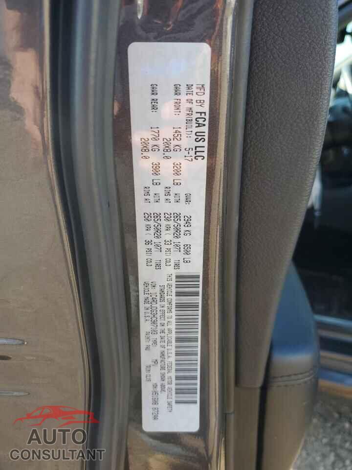 DODGE DURANGO 2017 - 1C4RDJDG3HC907103