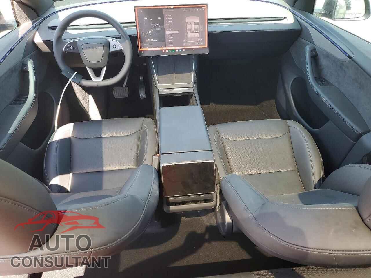 TESLA MODEL Y 2026 - 7SAYGDEE1TF602991
