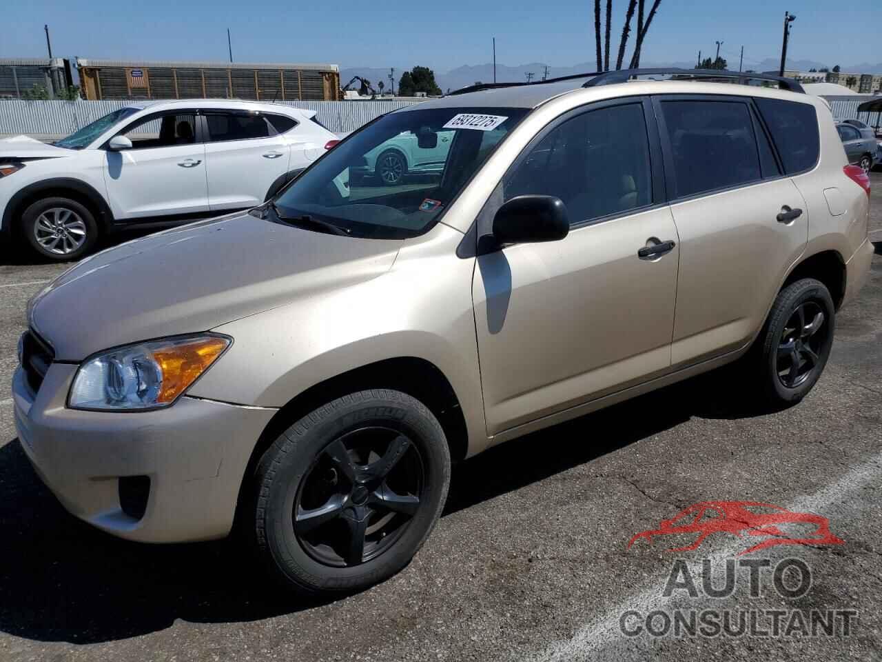 TOYOTA RAV4 2010 - JTMBF4DV2AD023794