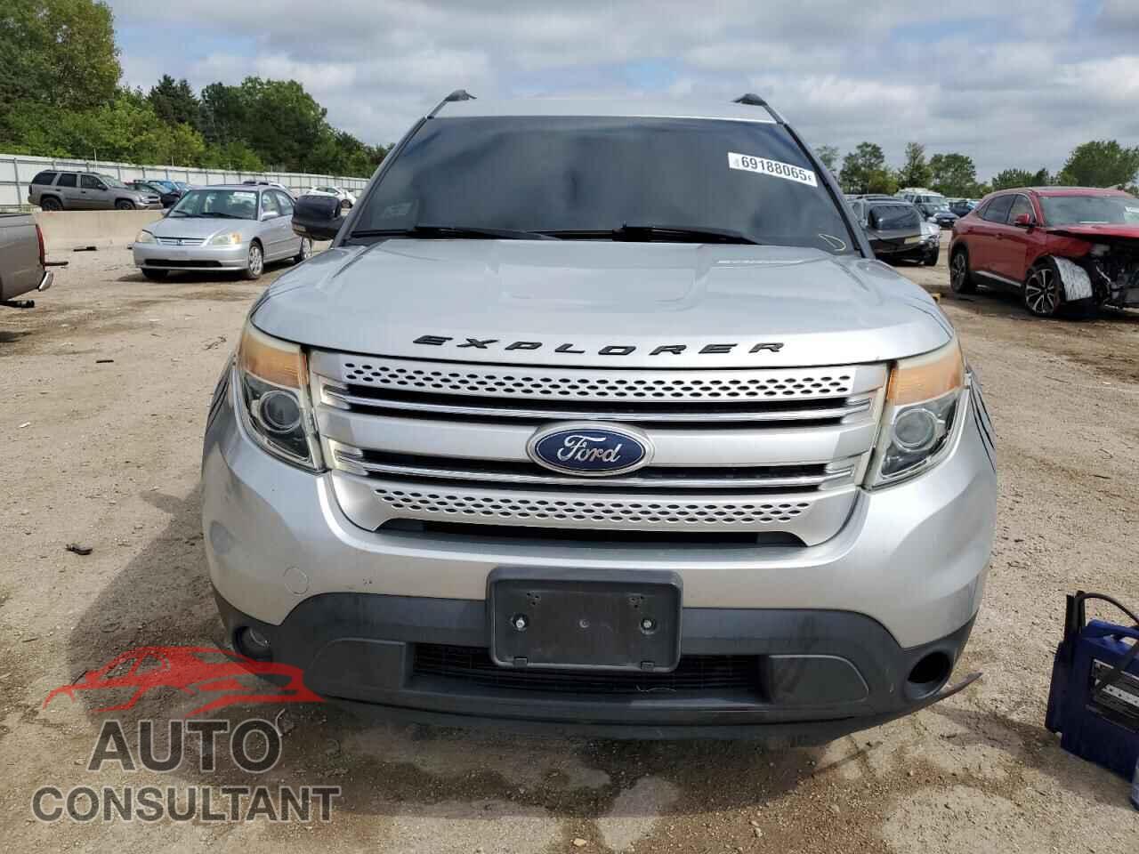 FORD EXPLORER 2011 - 1FMHK8D85BGA02506