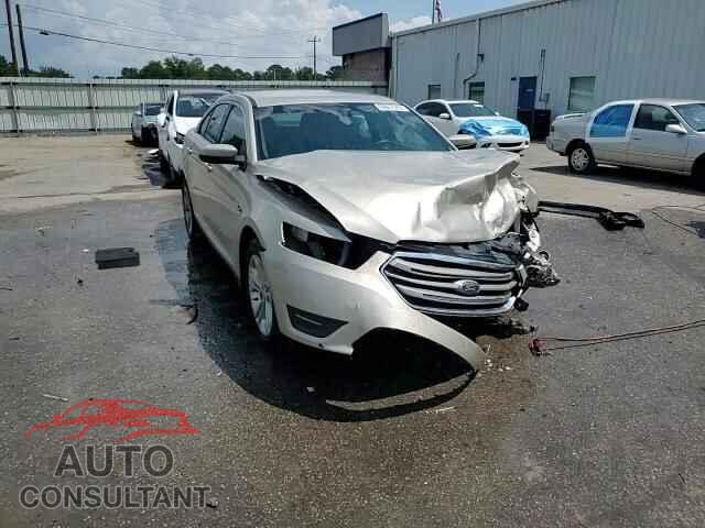 FORD TAURUS 2017 - 1FAHP2E87HG129743