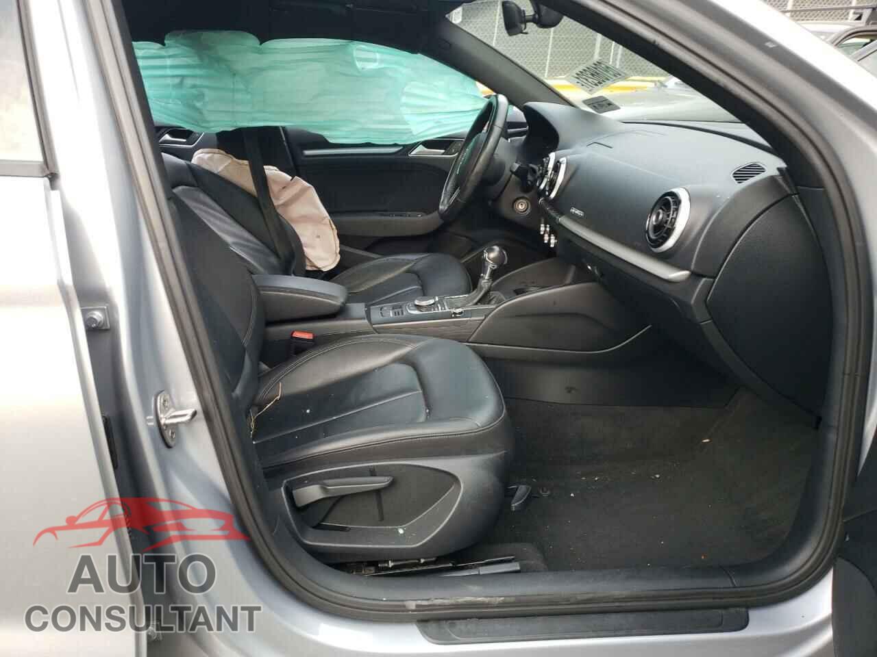 AUDI A3 2016 - WAUB8GFFXG1067373