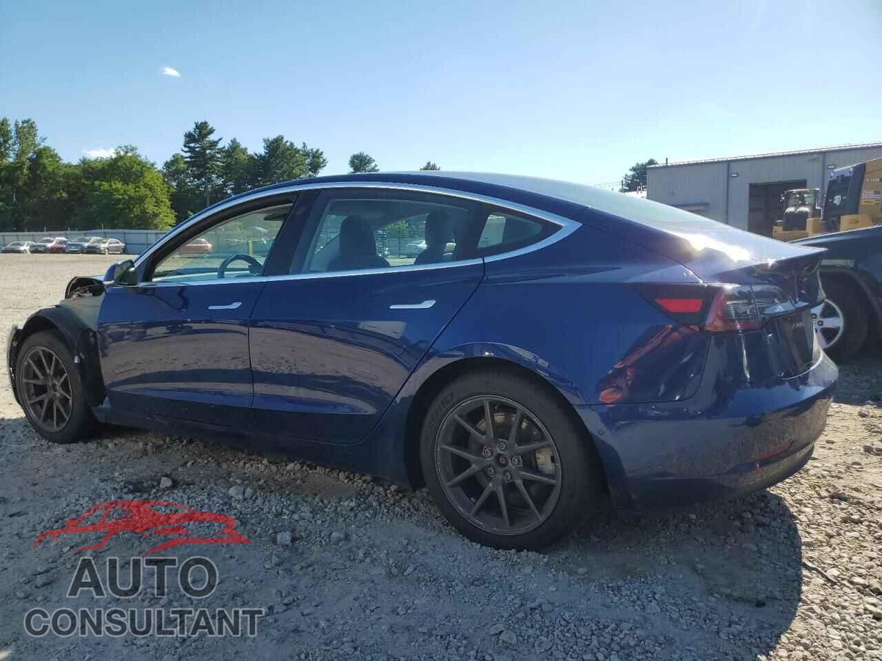 TESLA MODEL 3 2018 - 5YJ3E1EBXJF151011