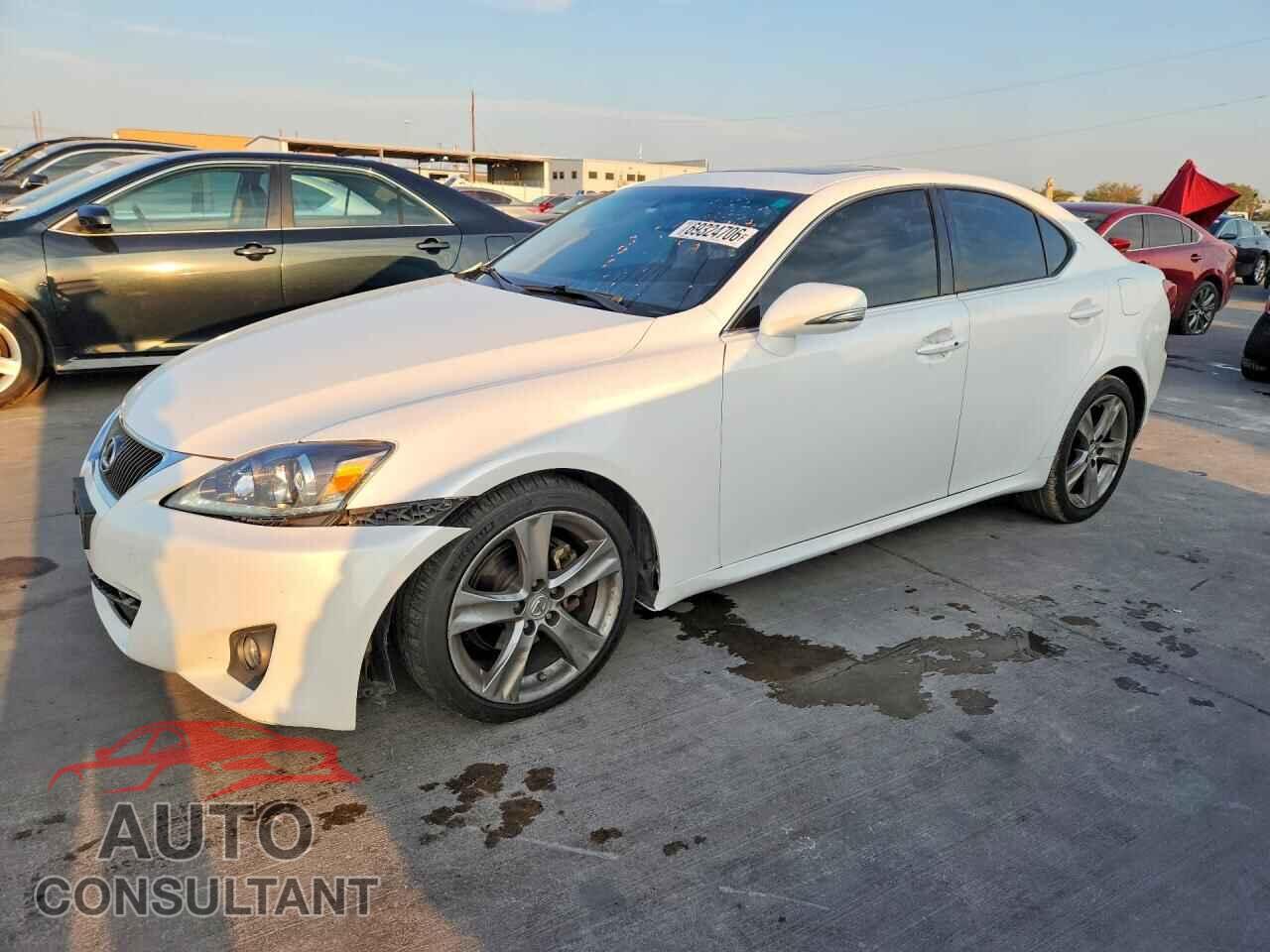 LEXUS IS 2011 - JTHBF5C24B5153373