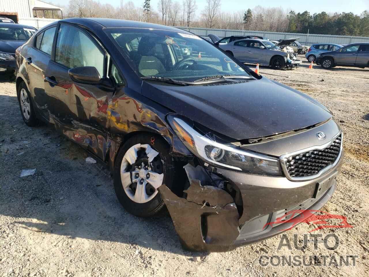 KIA FORTE 2018 - 3KPFK4A76JE176180