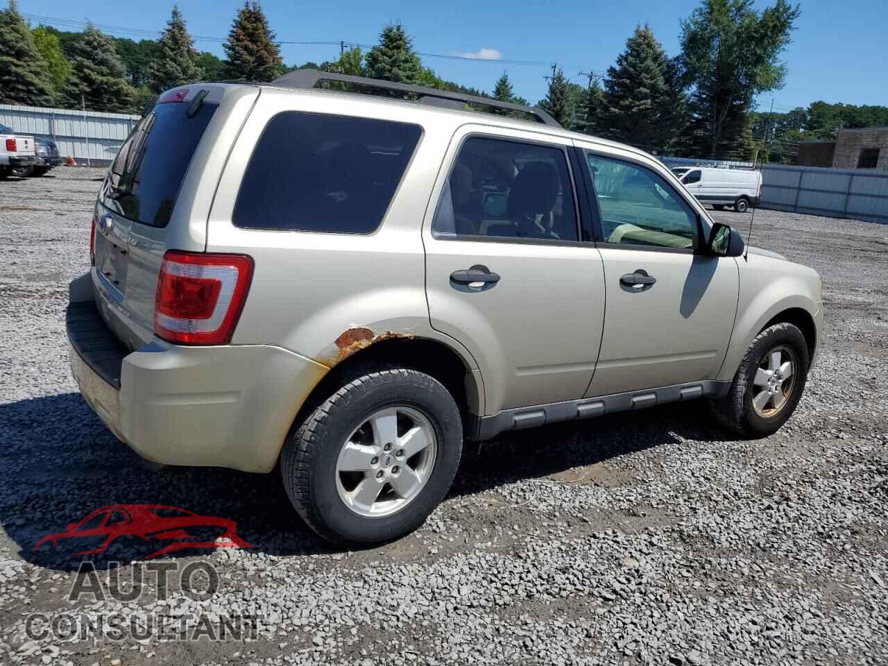 FORD ESCAPE 2011 - 1FMCU9D73BKC58772