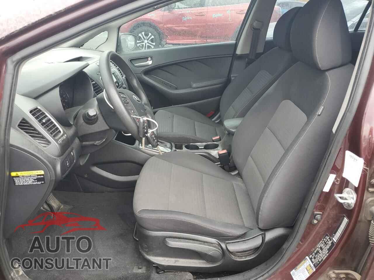 KIA FORTE 2017 - 3KPFL4A79HE129944