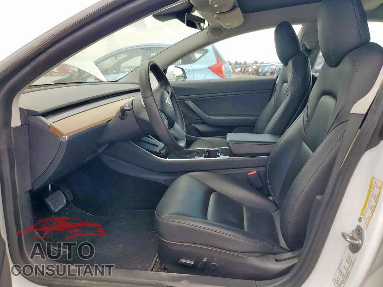 TESLA MODEL 3 2020 - 5YJ3E1EC8LF602321