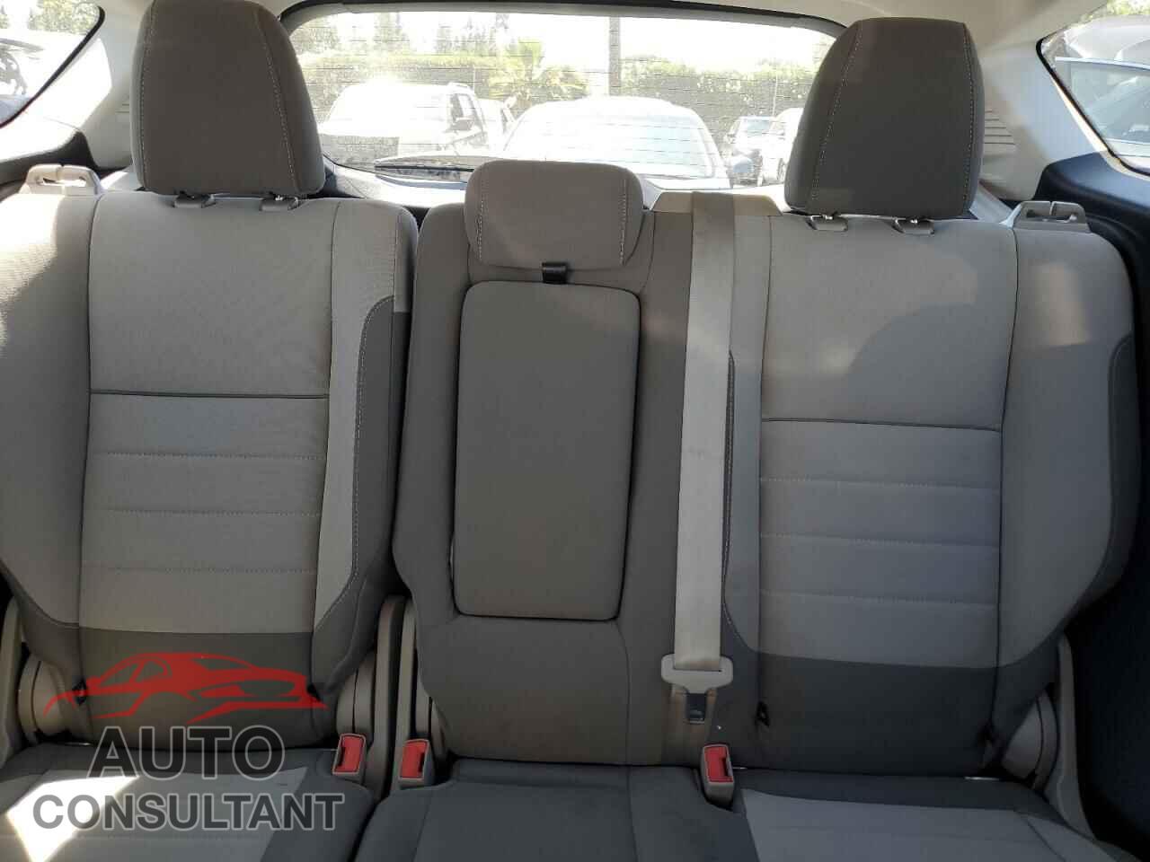 FORD CMAX 2013 - 1FADP5AU7DL551094