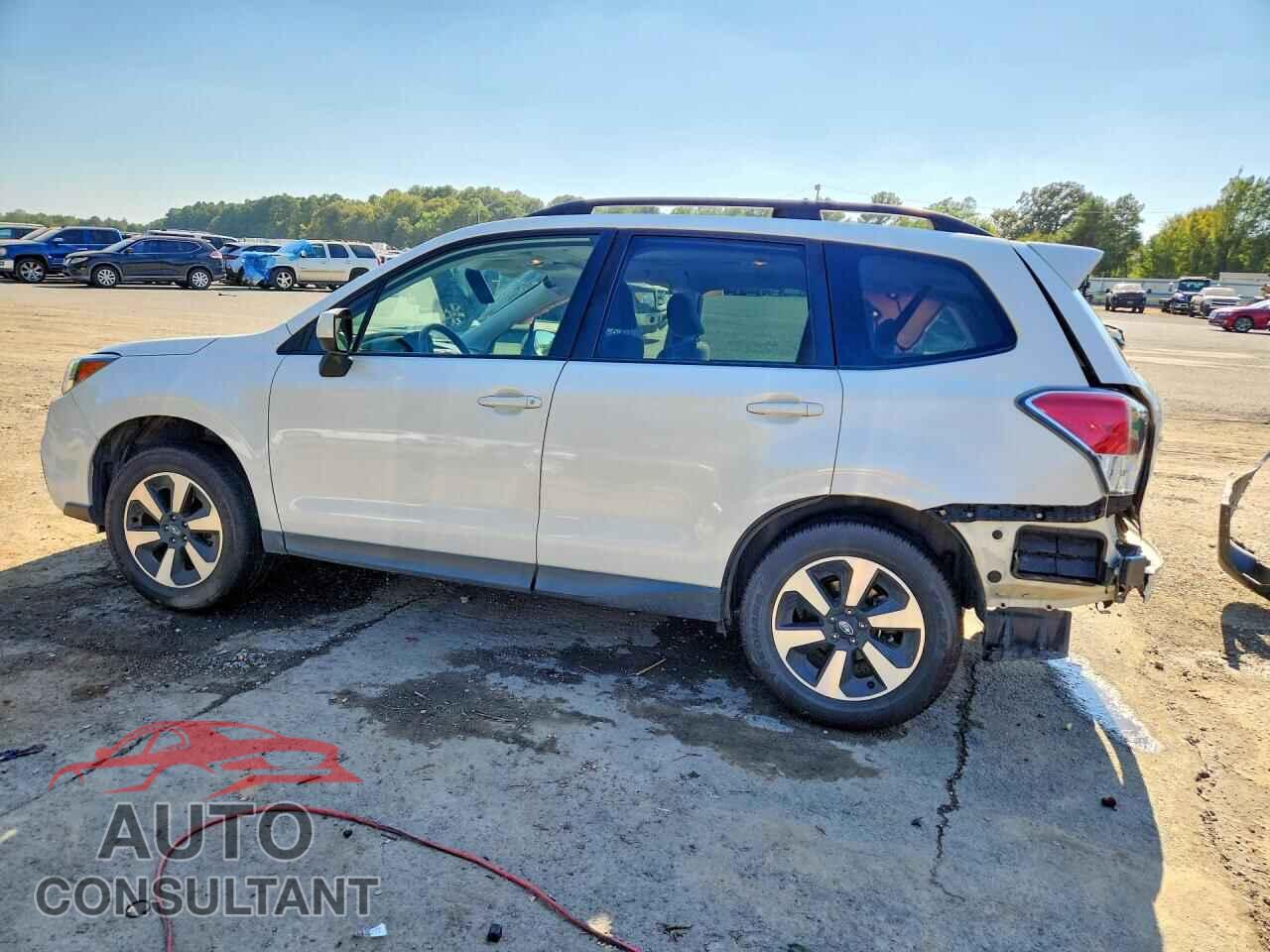 SUBARU FORESTER 2018 - JF2SJAGC4JH438519